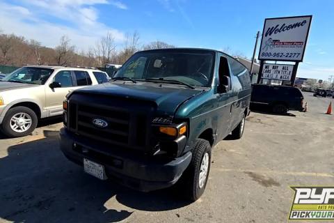 Photo of 2008 Ford E-250