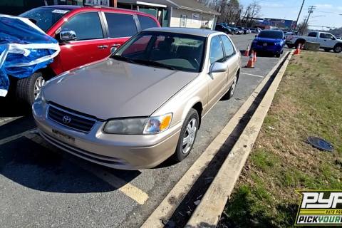 Photo of 2000 Toyota Camry