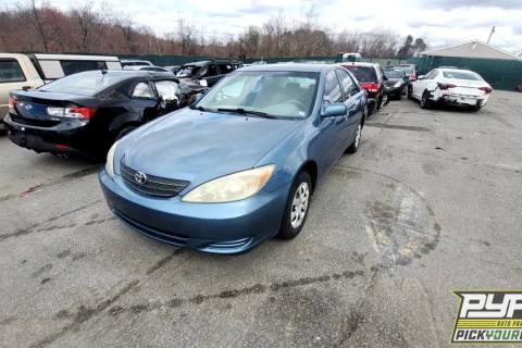 Photo of 2004 Toyota Camry