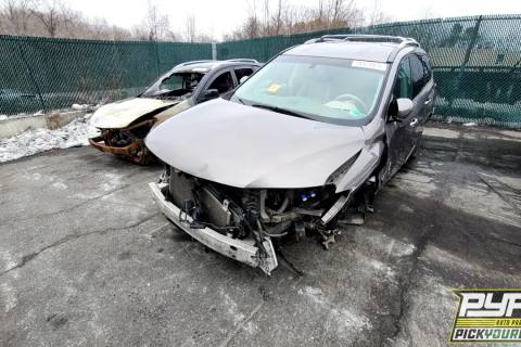 Photo of 2014 Nissan Pathfinder