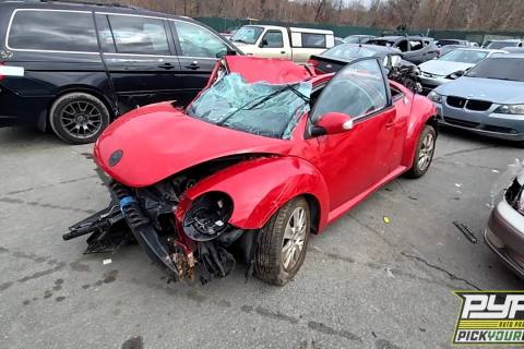 Photo of 2010 Volkswagen Beetle