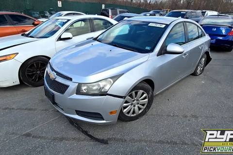 Photo of 2011 Chevrolet Cruze