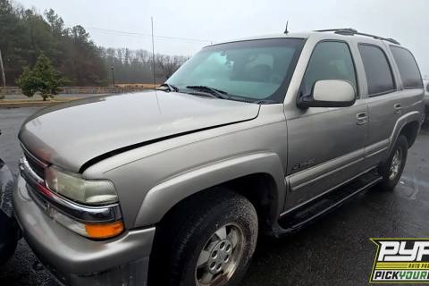 Photo of 2002 Chevrolet Tahoe