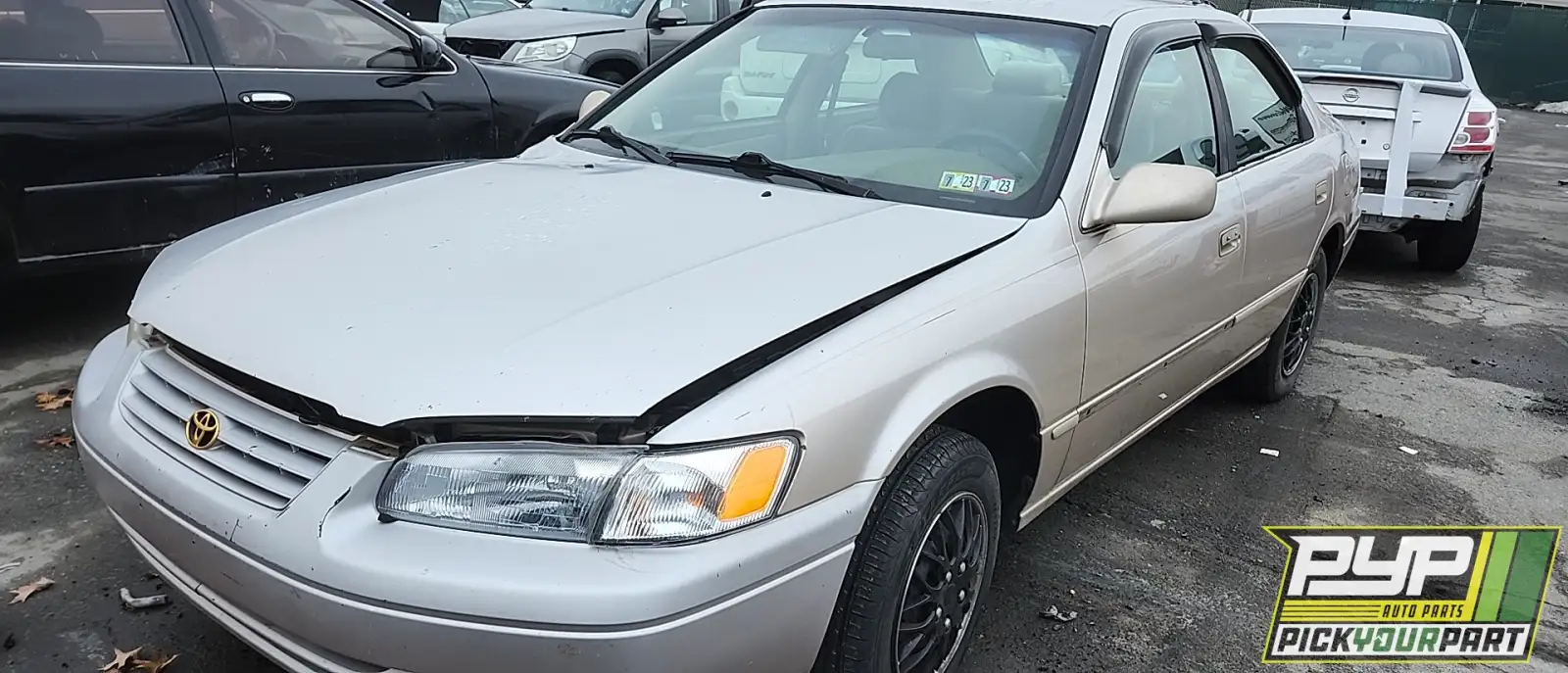 Photo of 1998 Toyota Camry