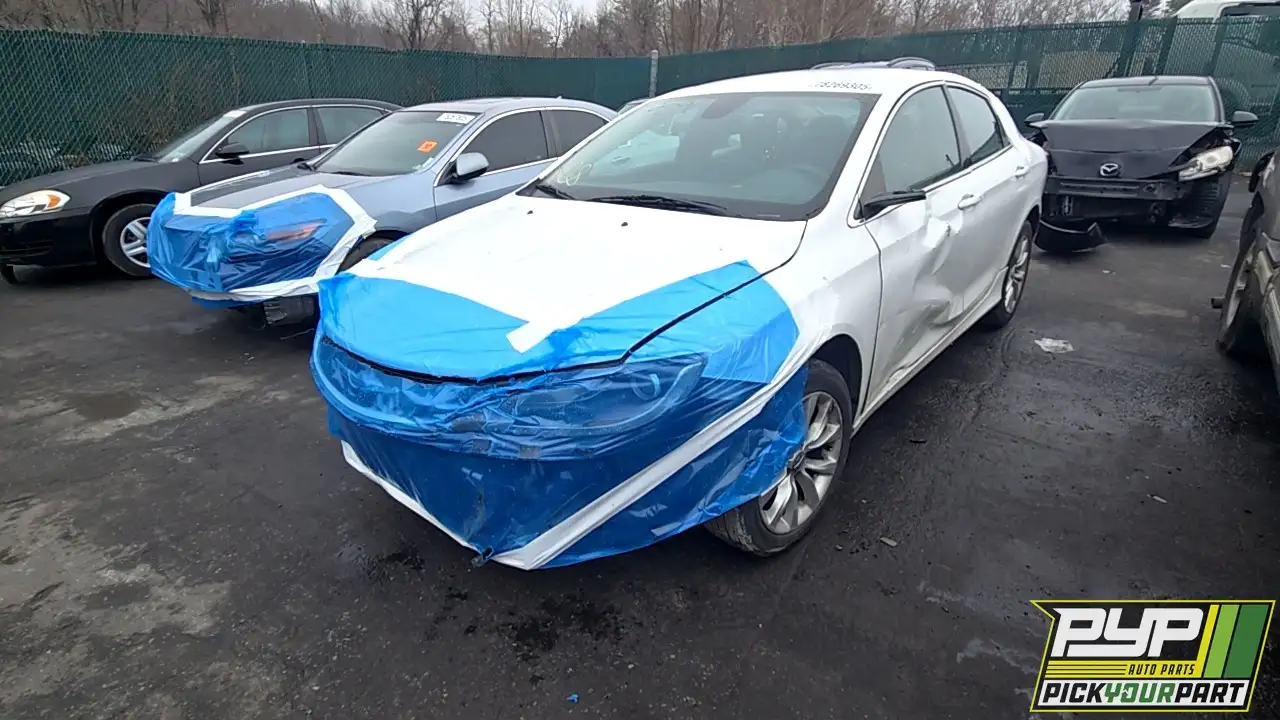 Photo of 2015 Chrysler 200