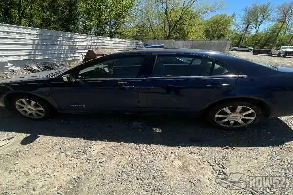 Photo of 2006 Lincoln Zephyr
