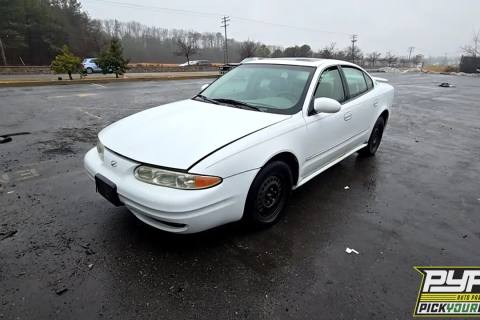 Photo of 2000 Oldsmobile Alero