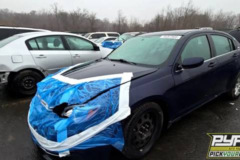Photo of 2014 Chrysler 200