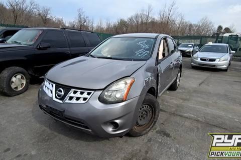 Photo of 2015 Nissan Rogue Select