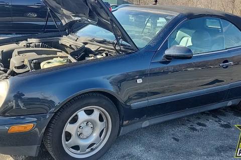 Photo of 1999 Mercedes-Benz Clk320