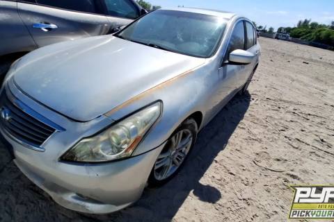 Photo of 2011 Infiniti G37