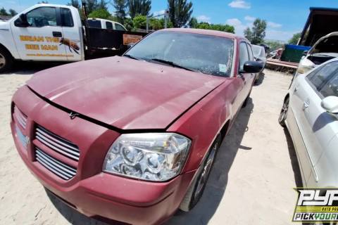 Photo of 2007 Dodge Magnum