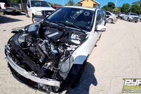 Photo of 2011 Mercedes-Benz C300