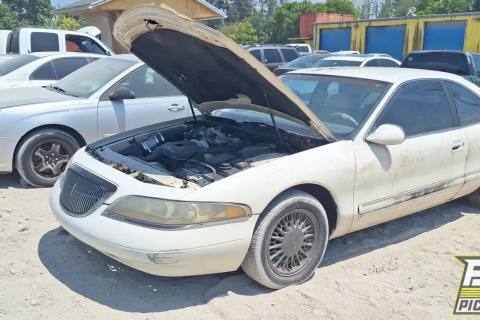 Photo of 1997 Lincoln Mark Viii