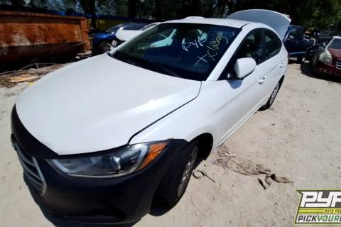 Photo of 2018 Hyundai Elantra