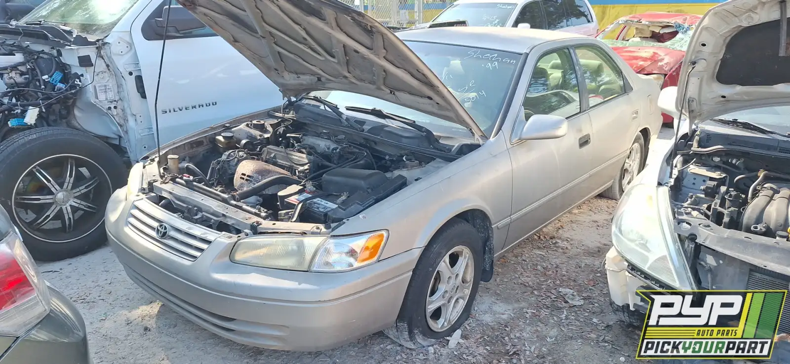 Photo of 1999 Toyota Camry