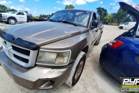 Photo of 2010 Dodge Dakota
