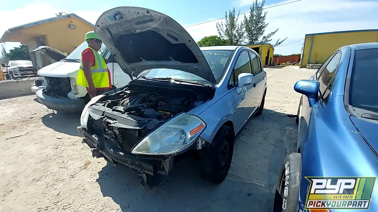 Photo of 2010 Nissan Versa