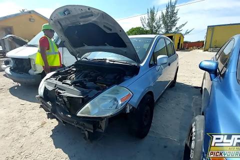 Photo of 2010 Nissan Versa