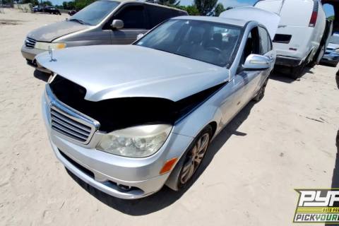 Photo of 2008 Mercedes-Benz C300