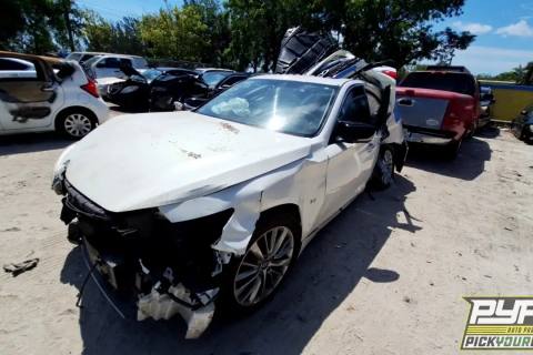 Photo of 2014 Infiniti Q50