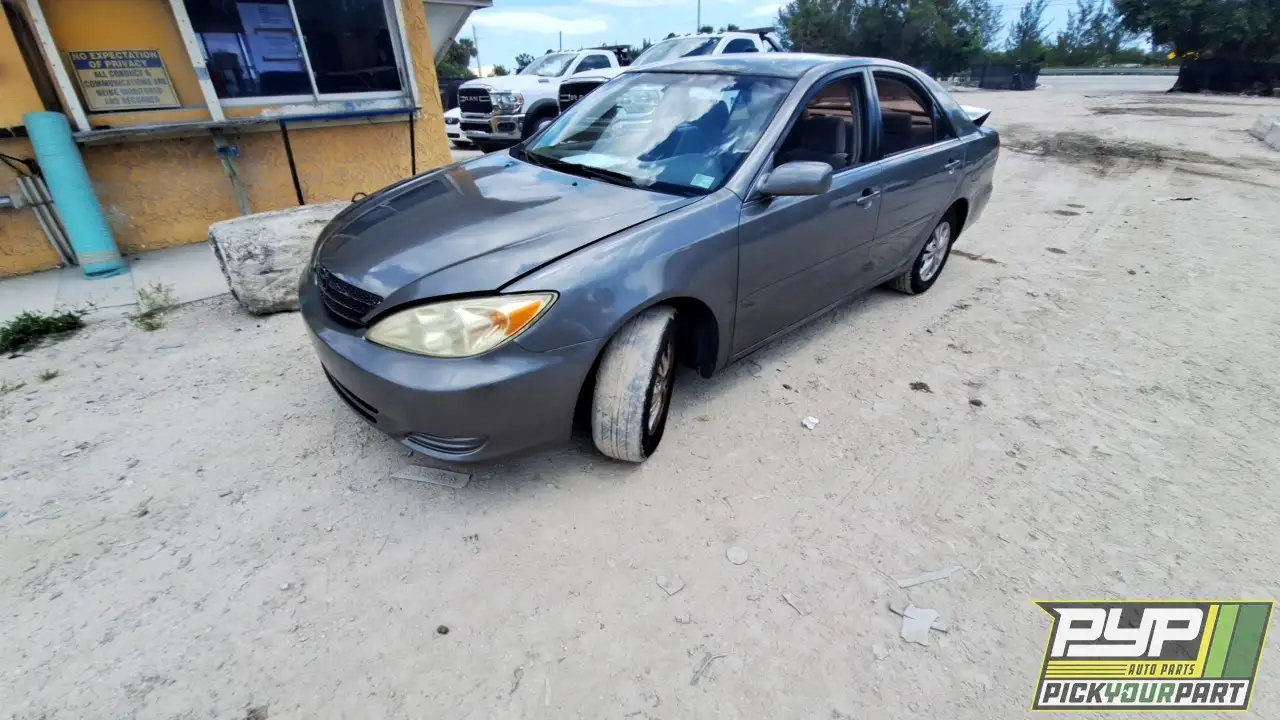 Photo of 2004 Toyota Camry