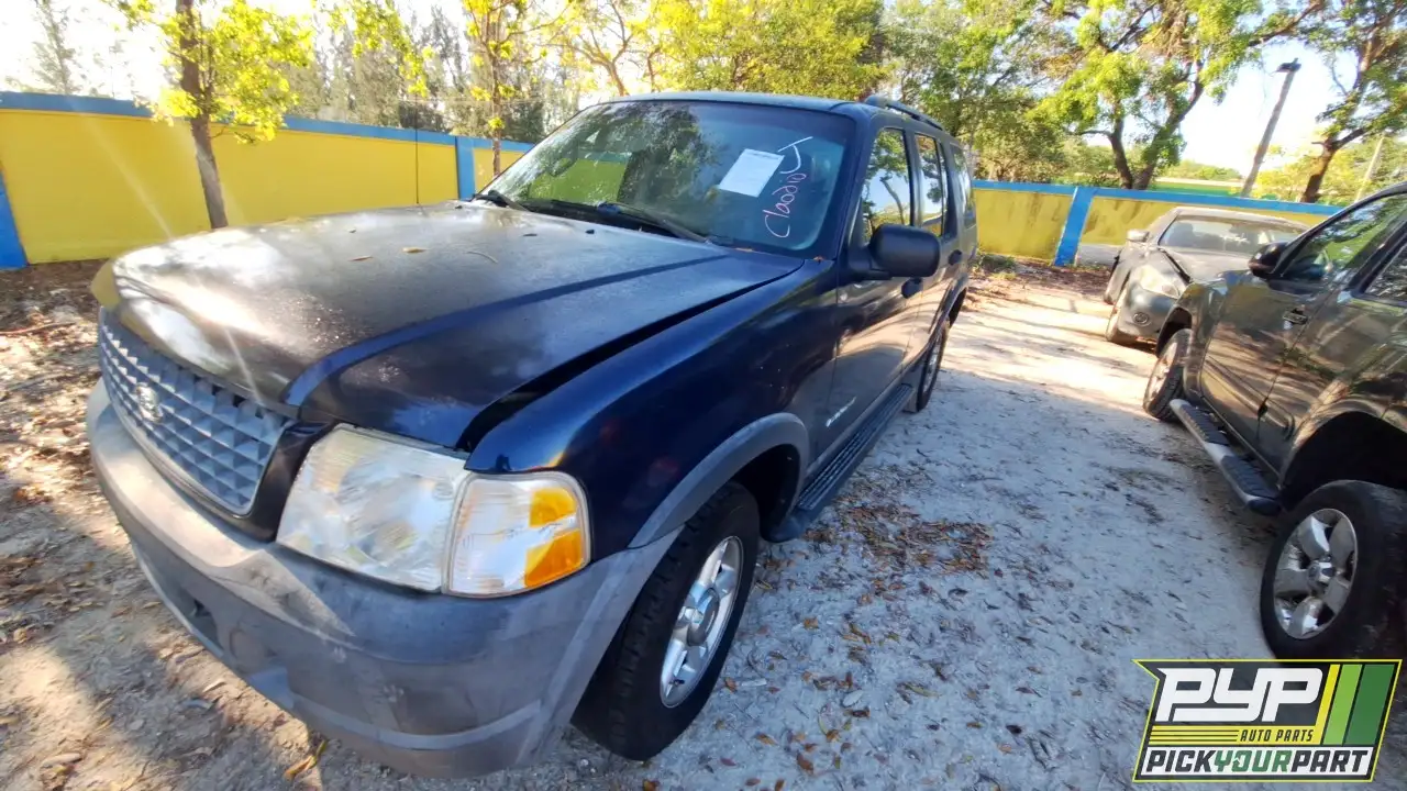 Photo of 2004 Ford Explorer