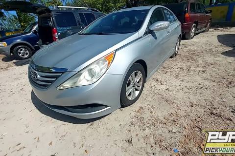 Photo of 2014 Hyundai Sonata