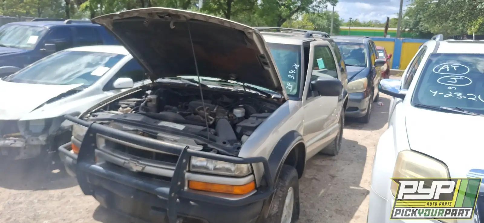 Photo of 1999 Chevrolet Blazer