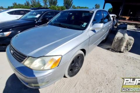 Photo of 2003 Toyota Avalon
