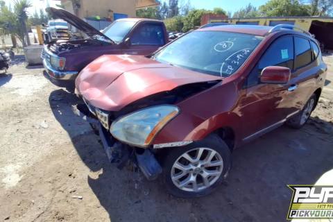 Photo of 2011 Nissan Rogue
