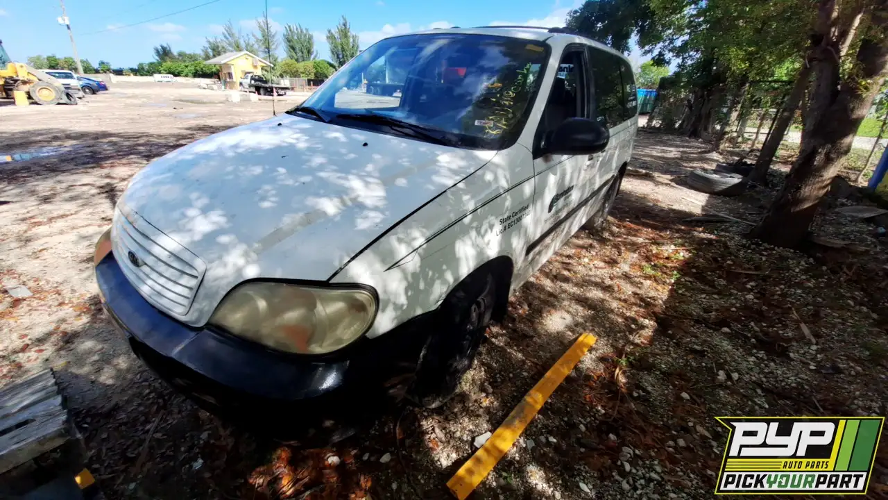Photo of 2002 Kia Sedona