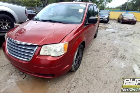 Photo of 2009 Chrysler Town & Country
