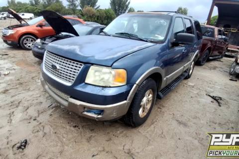 Photo of 2003 Ford Expedition