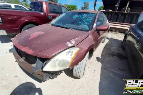 Photo of 2011 Nissan Altima