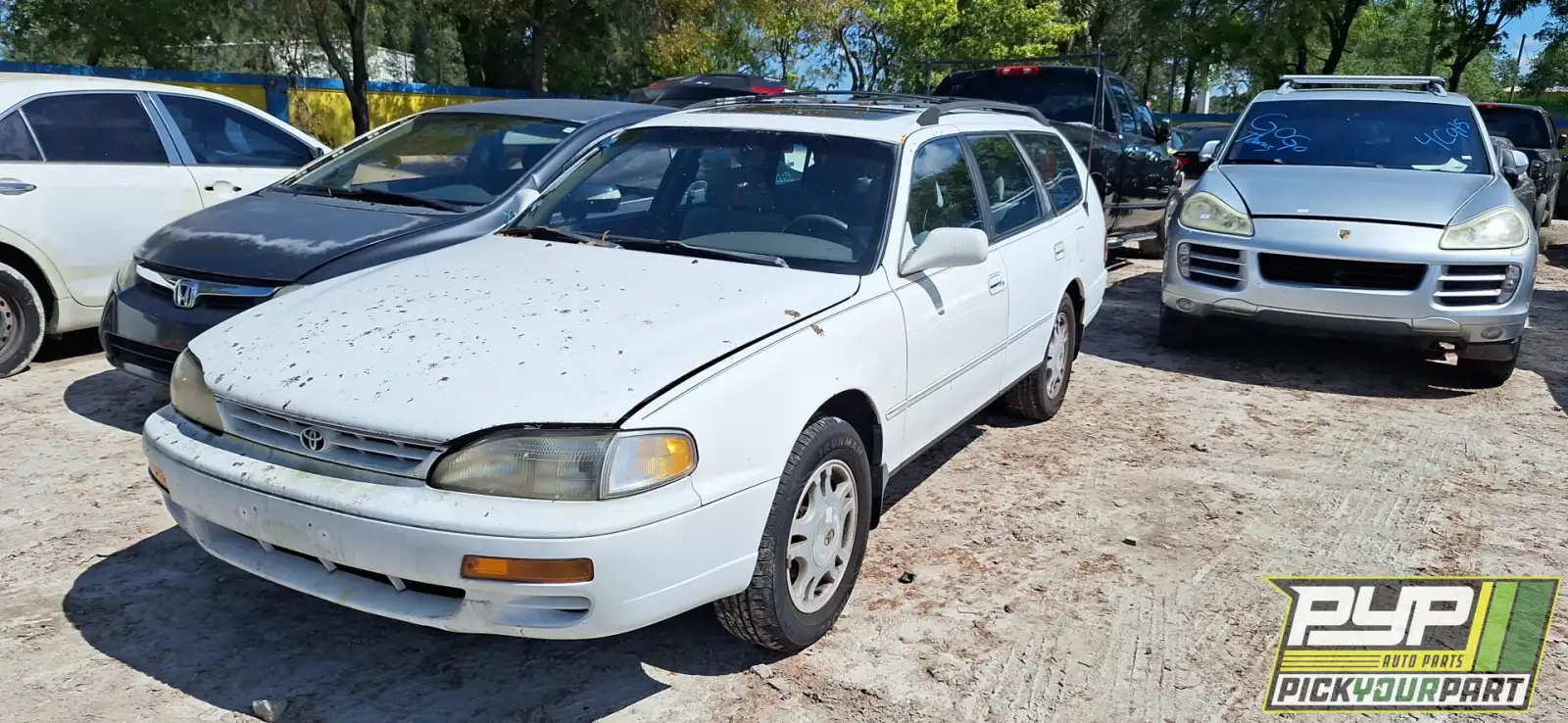 Photo of 1996 Toyota Camry