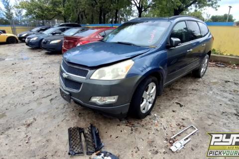 Photo of 2012 Chevrolet Traverse