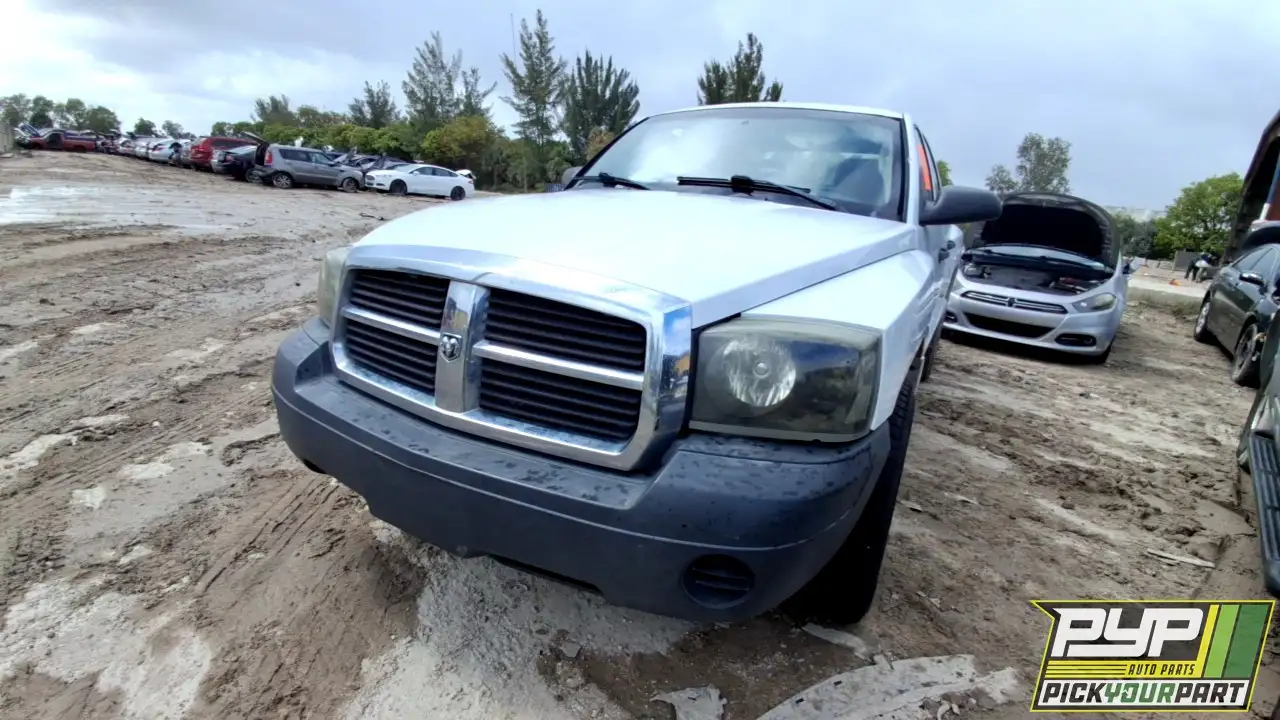 Photo of 2005 Dodge Dakota