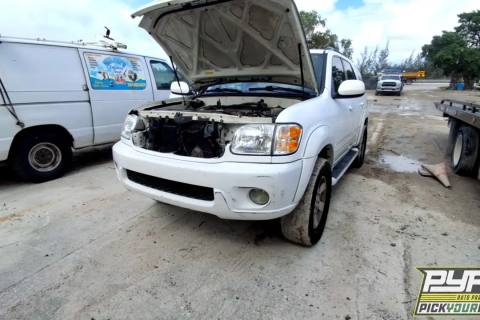 Photo of 2003 Toyota Sequoia