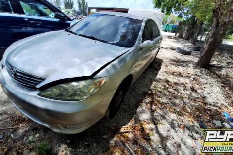 Photo of 2005 Toyota Camry