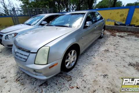 Photo of 2005 Cadillac Sts