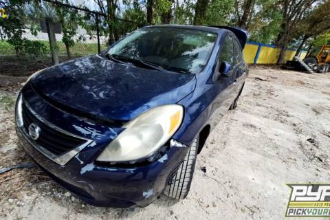 Photo of 2013 Nissan Versa