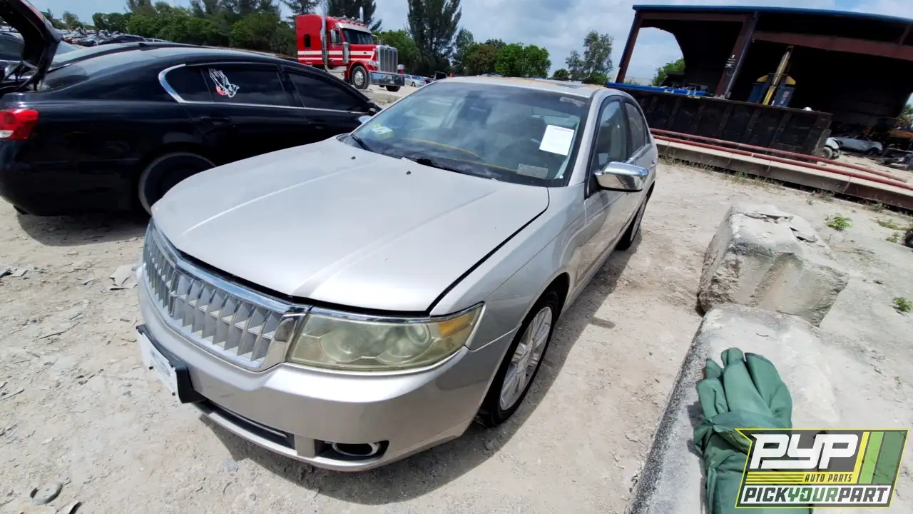 Photo of 2008 Lincoln Mkz