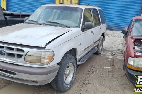 Photo of 1997 Ford Explorer