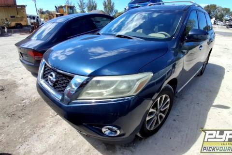 Photo of 2014 Nissan Pathfinder