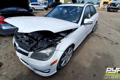 Photo of 2013 Mercedes-Benz C300