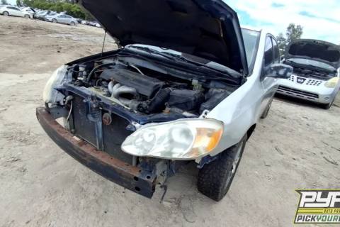 Photo of 2004 Toyota Corolla