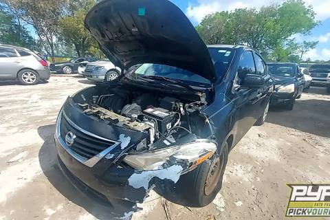 Photo of 2012 Nissan Versa