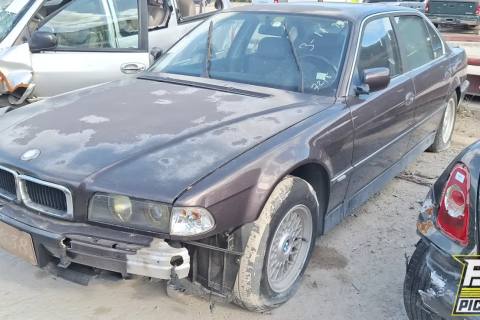 Photo of 1998 Bmw 740Il