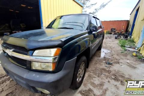 Photo of 2003 Chevrolet Avalanche 1500